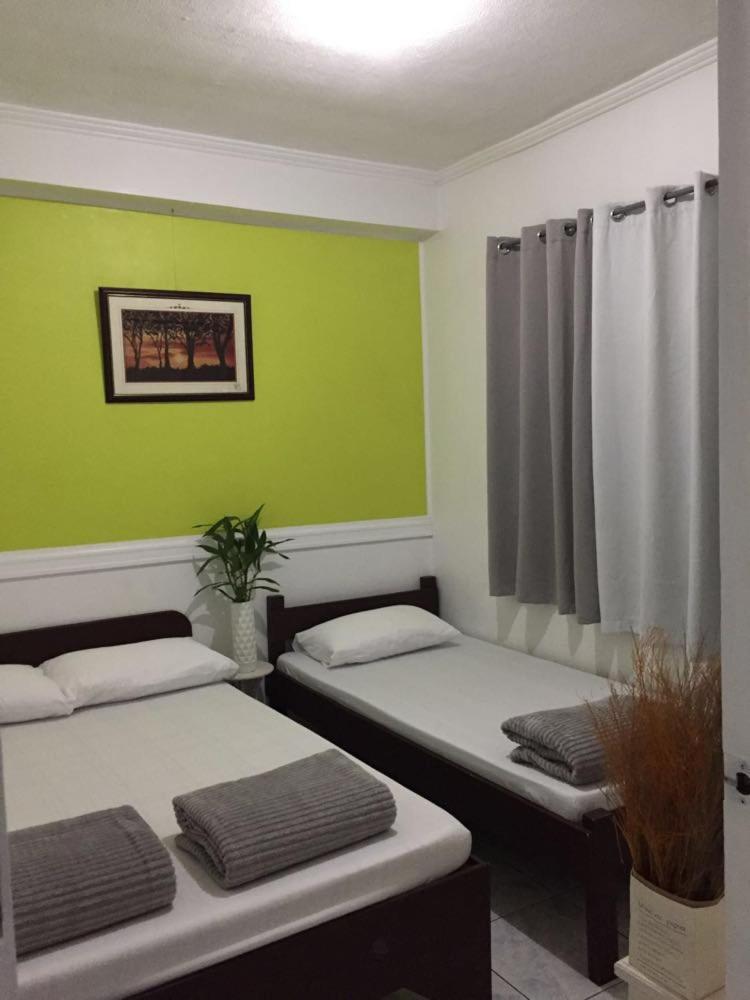 באגויו Emiliez Place מראה חיצוני תמונה